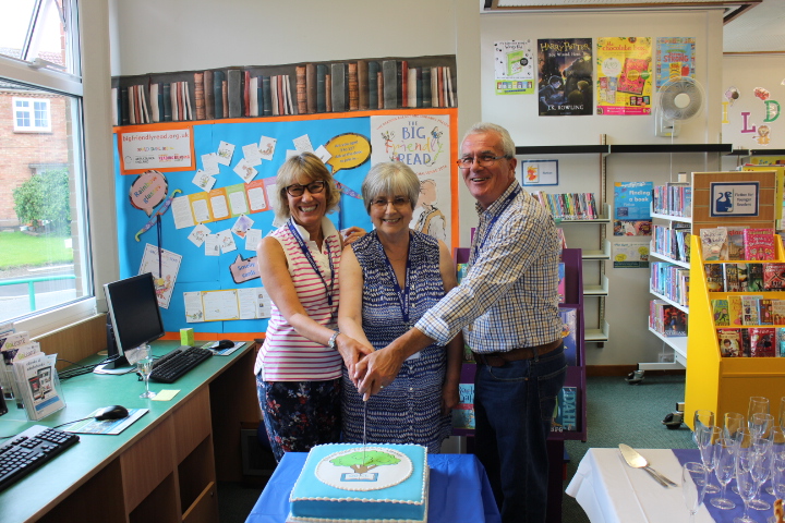 gill_penny_vernon_cutting_cake